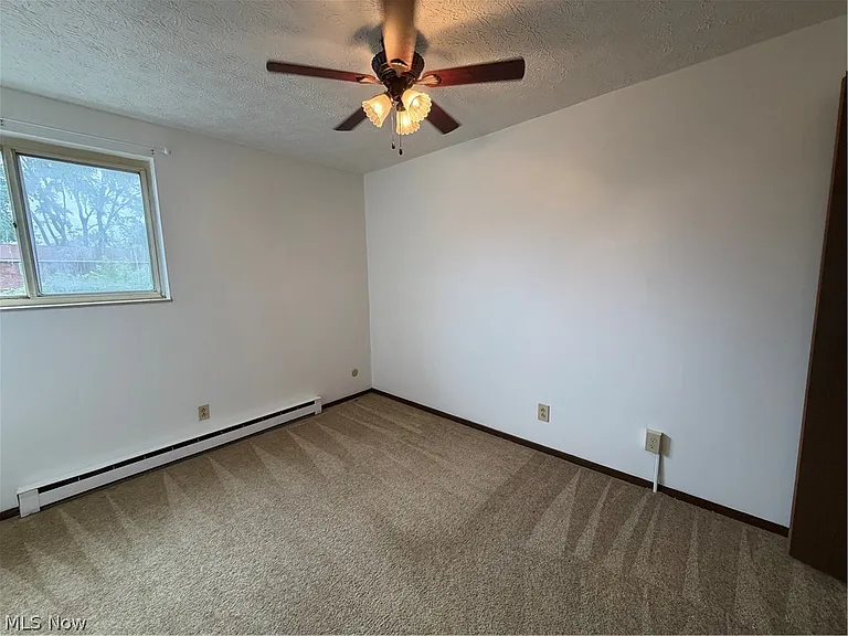 7317 Seymour St NW — Photo 17