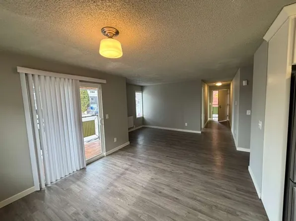 The Nordic Plaza, 6714 24th Ave NW APT 106, Seattle, WA 98117