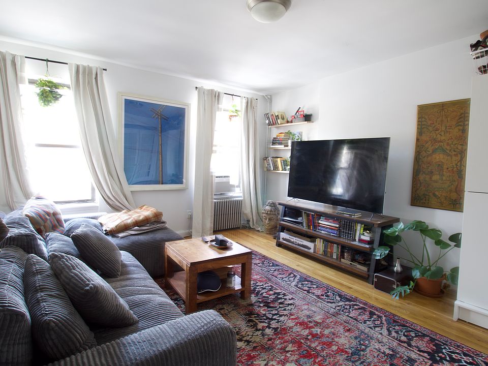 1st image of 412 E 11th St APT 4F