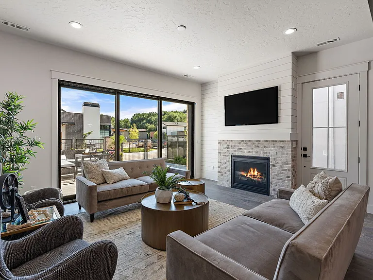 2510 W Iron Coop St #1 — Photo 10