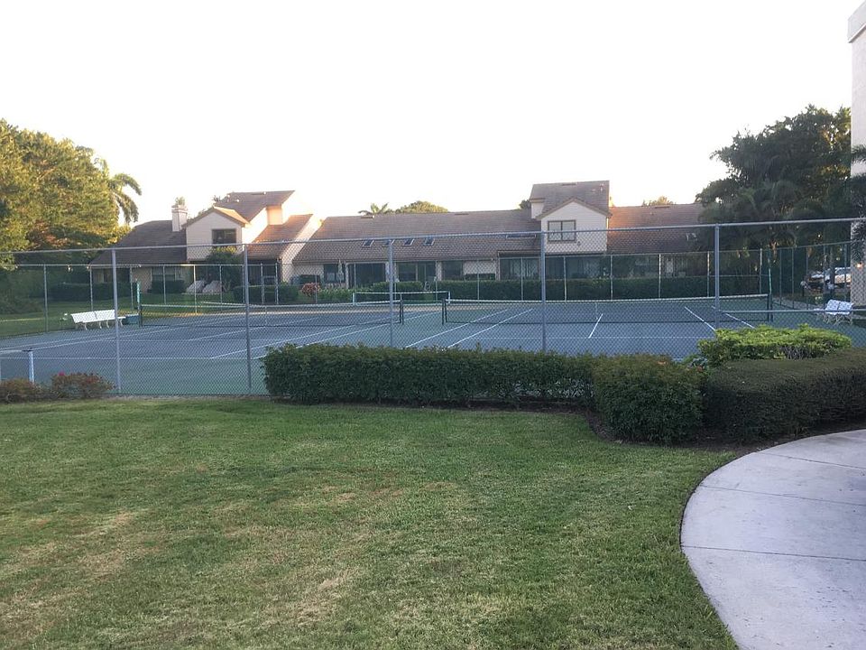 Tennis and pickleball