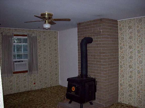 5th image of 218 N Grant Ave
