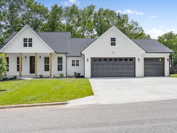 372 Loganberry Road, Branson, MO 65616