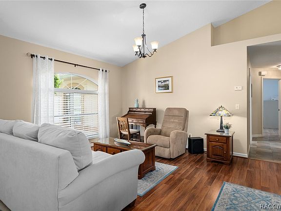 4th image of 4418 N Lake Vista Trl