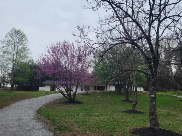 1497 Clevenger Rd, New Market, TN 37820