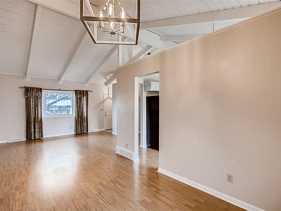 5th image of 4344 W Roanoke Pl