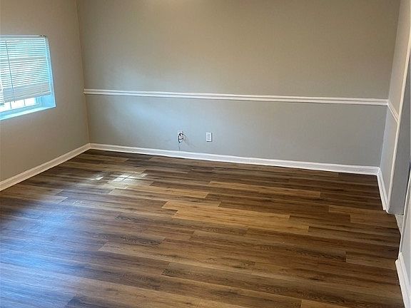 3rd image of 501 Tuten Ave