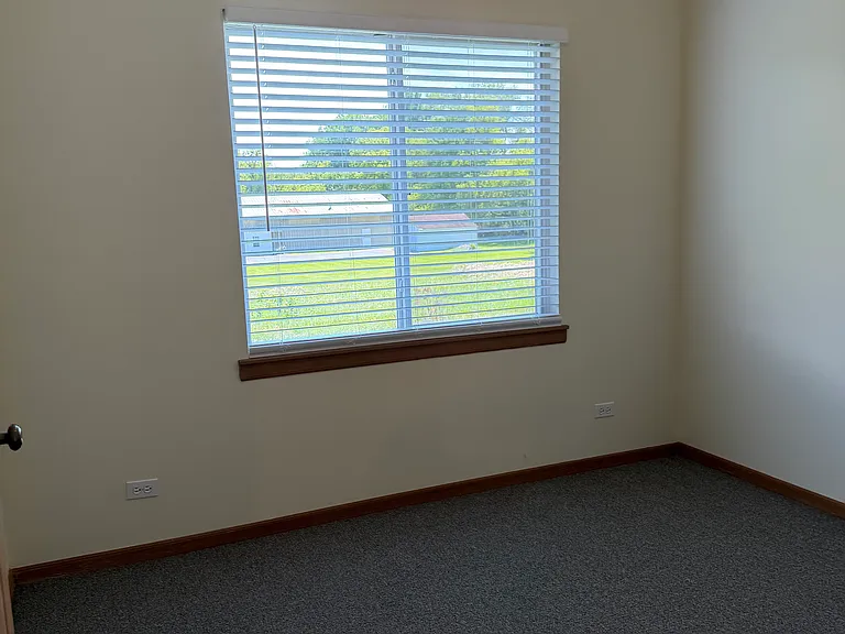 4017 W Lillian St — Photo 35