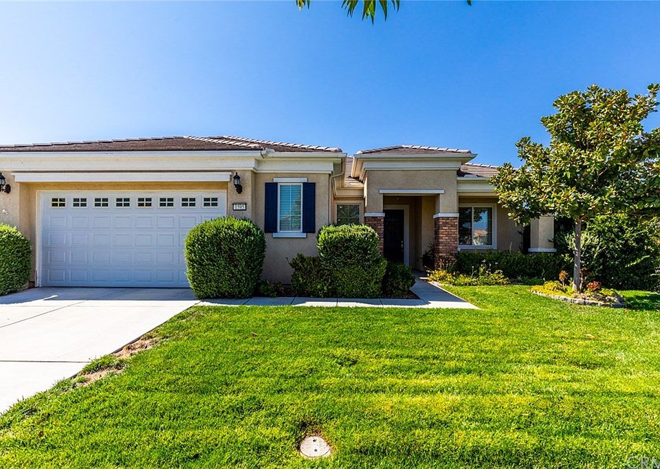 1st image of 1595 Camino Cresta