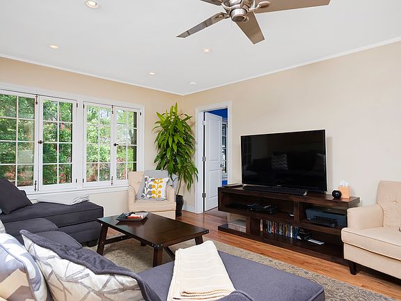 5th image of 1710 E 14th Ave APT 4