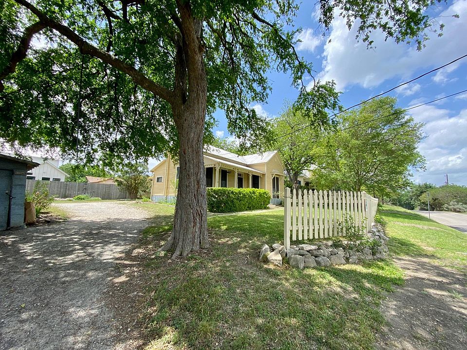 1st image of 564 Hill Ave