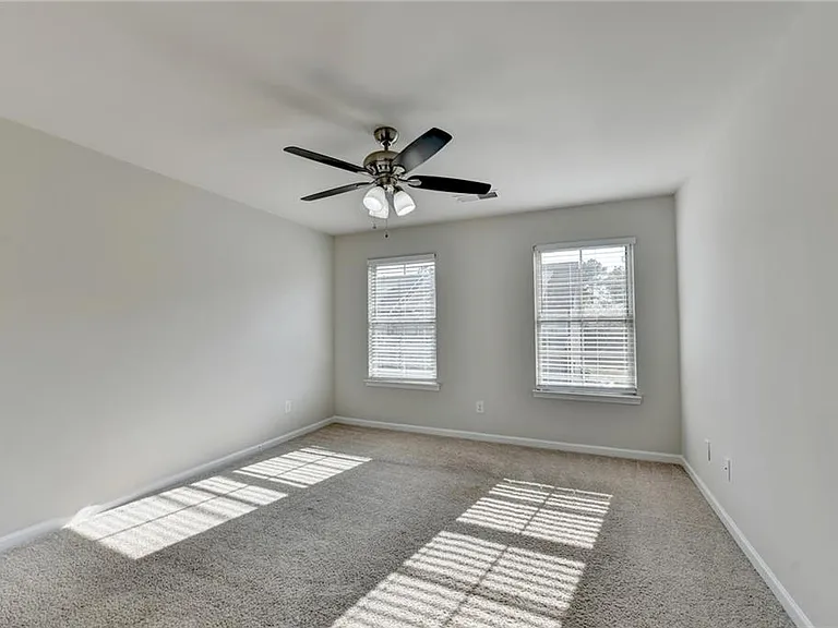 5535 Lightheart Ct — Photo 47