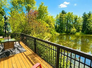 9 Lake Forest Dr, Burlington, VT 05401