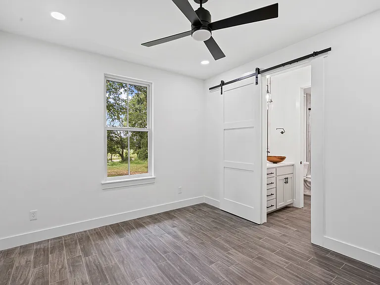 3501 Williamson Rd — Photo 18
