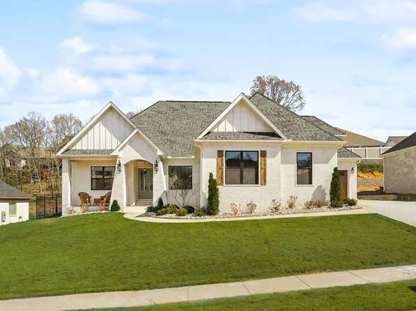 915 Valley Crk, North Little Rock, AR 72116