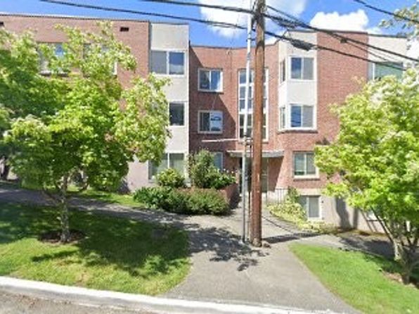 2500 E Denny Way APT 405