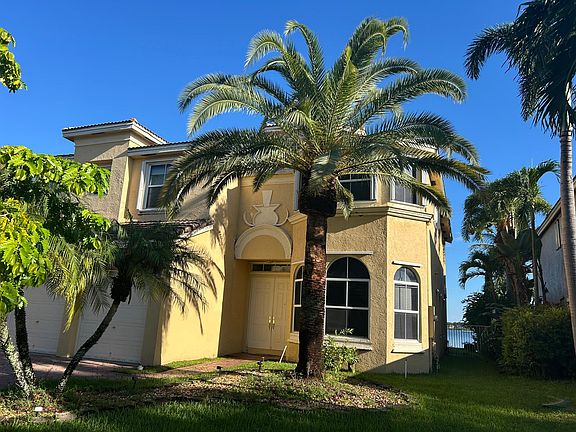3rd image of 16859 SW 16th St
