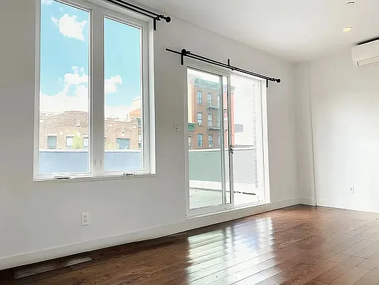 Rented by Brickview NYC Realty NYV LLC | media 1