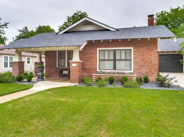 119 E EVERGREEN ST, Boerne, TX 78006