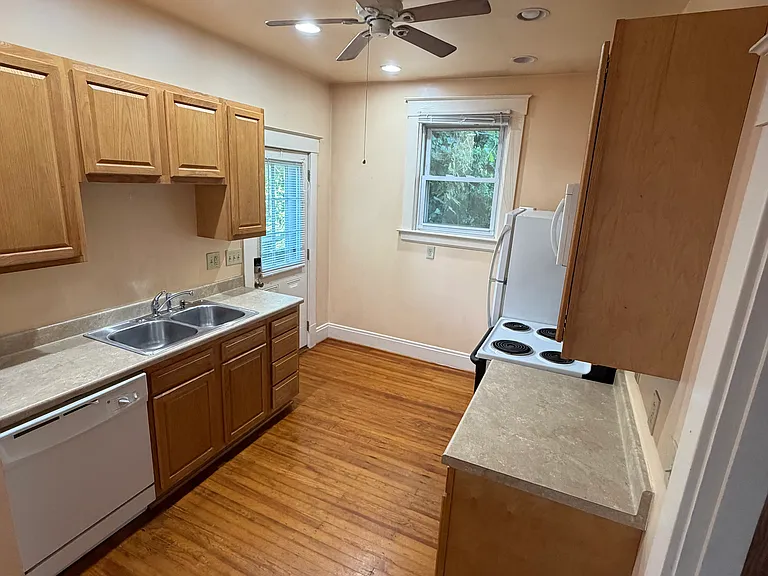 3820 Church St — Photo 9