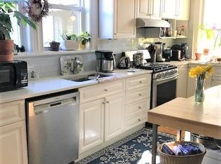 24 Davis Ave #2, Brookline, MA 02445