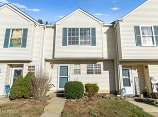 822 Darlington Dr #178, Old Bridge, NJ 08857