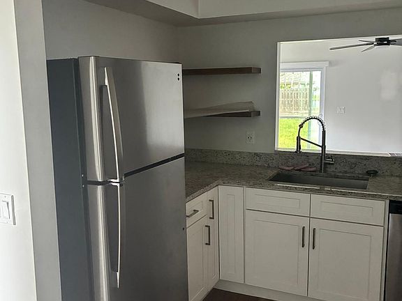 3rd image of 1408 36th Ave #1408