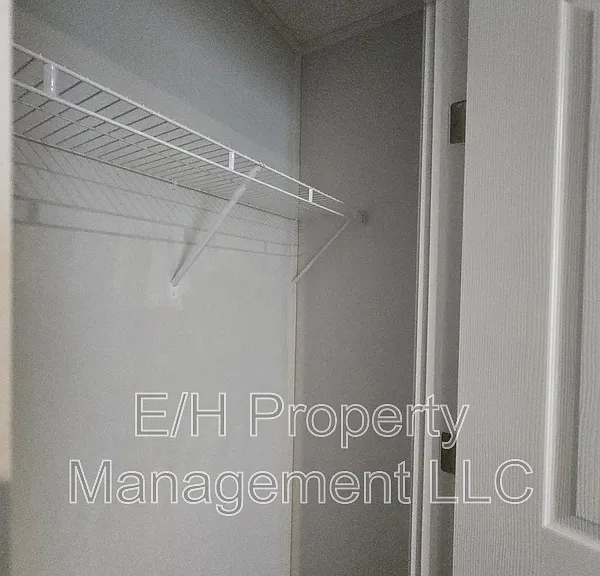 501 S Edwards Ave #1 — Photo 46