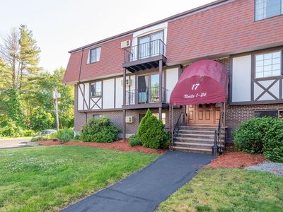 17 Erick Rd APT 5, Mansfield, MA, 02048