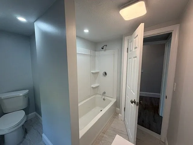 73-75 Draper Ave #73 — Photo 15