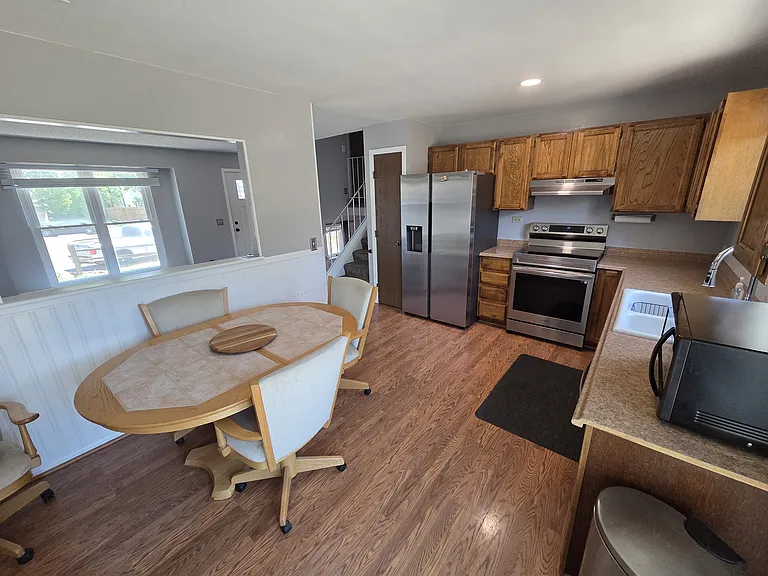 4304 E 92nd Ct — Photo 5
