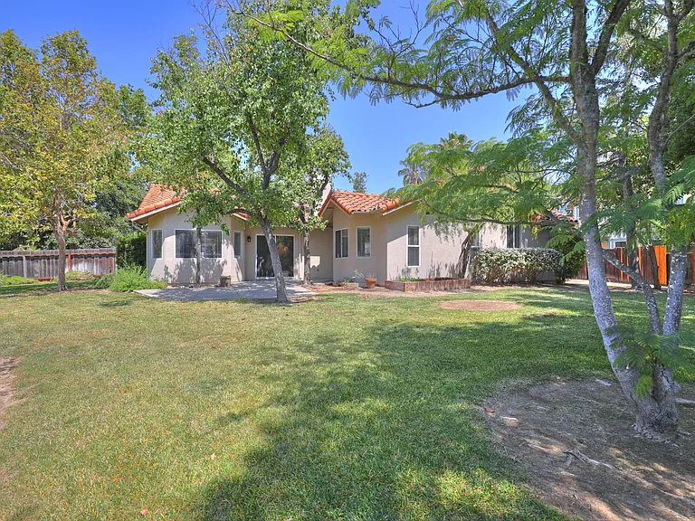 1494 Aarhus Dr — Photo 34