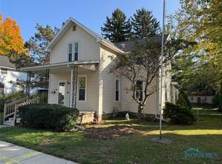 1113 South St, Fremont, OH 43420