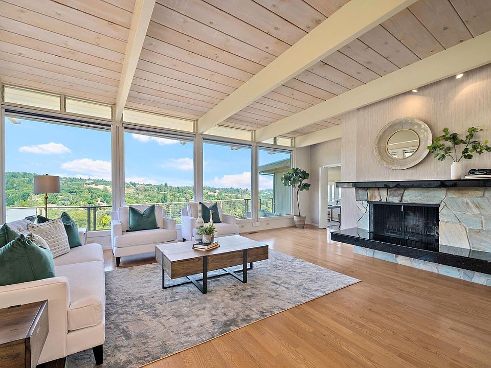 1st image of 25111 La Loma Dr