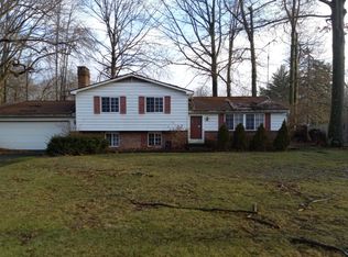 410 Stahl Ave, Cortland, OH