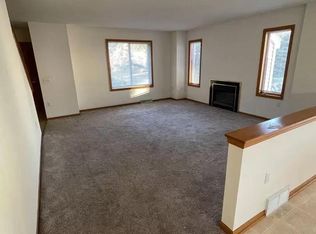 6841 Chester Dr #A, Madison, WI 53719
