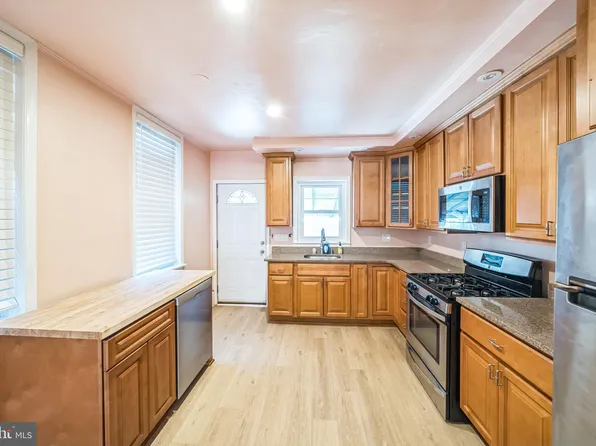 3112 Chatham St, Philadelphia, PA 19134