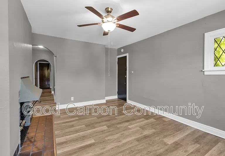 328 Elmwood Ave #2 — Photo 4