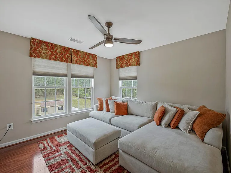 1117 Horizon View Pl — Photo 26