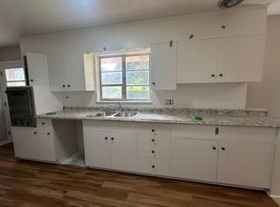 712 Hook Rd, Westminster, MD 21157