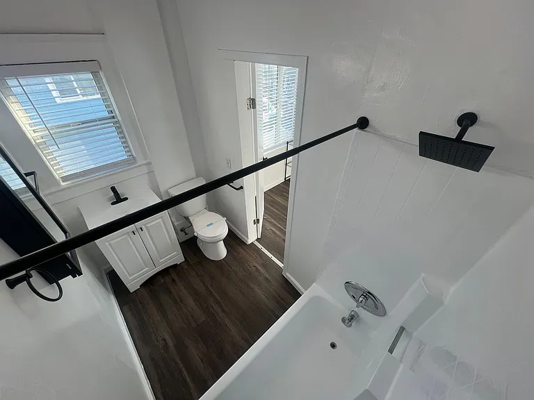 The Leo Lofts — Photo 25