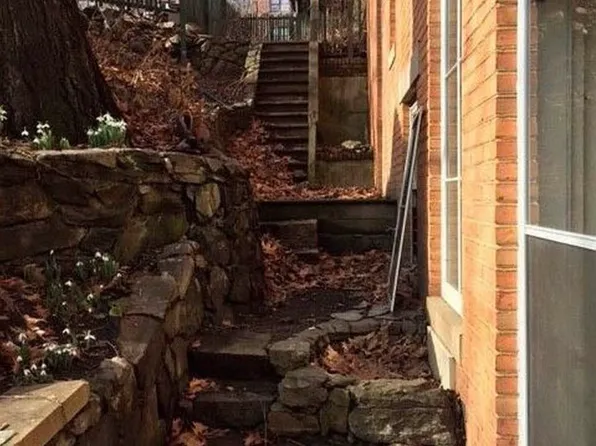 3403 Riverdale Avenue image 8 of 12