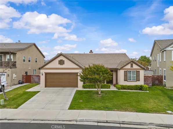 39268 Half Moon Cir, Murrieta, CA 92563