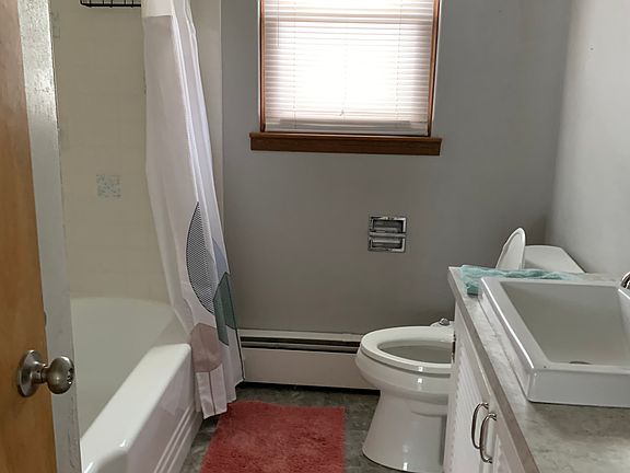 2nd image of 5050 Cleveland Ave