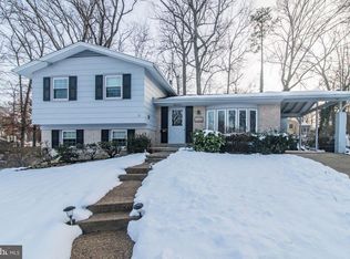 8209 Dabney Ave, Springfield, VA 22152