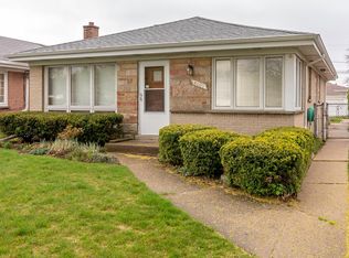4605 Jerome Ave, Skokie, IL 60076