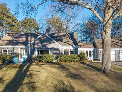 31 Grapevine Rd, Wenham, MA, 01984