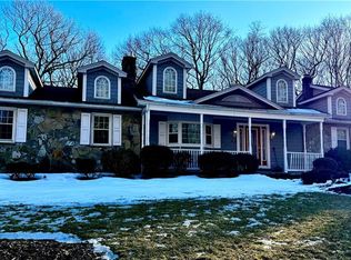 14 Salvas Ct, Cumberland, RI 02864