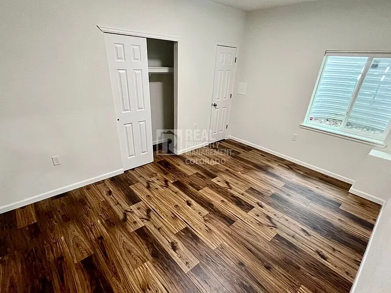 550 Gallegos Cir — Photo 18