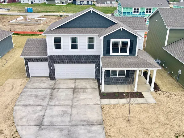 650 Blarney Dr, Pendleton, IN 46064